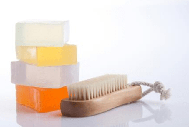 狗狗的毛怎么变硬？这几个点最为常见